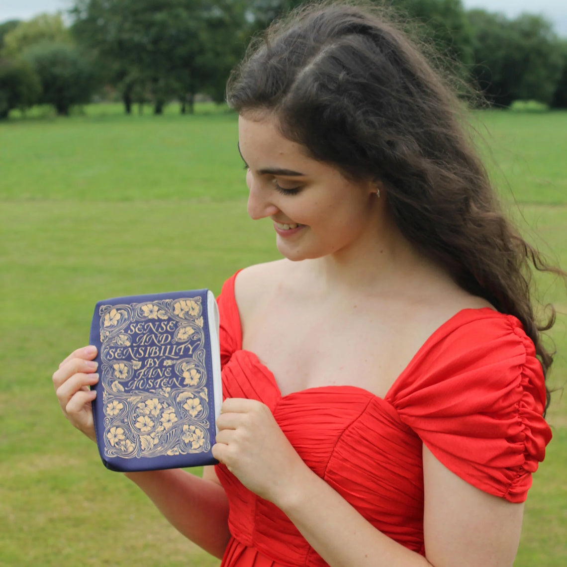 Sense and Sensibility Zipped Pouch