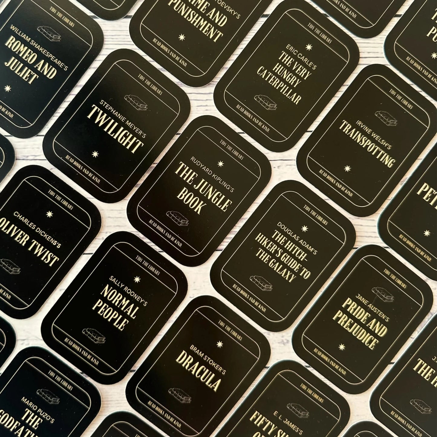 Tidy the Library - Card Game for Book Lovers